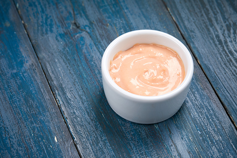 Sriracha Mayo Sauce Might Be Your New Favorite Condiment